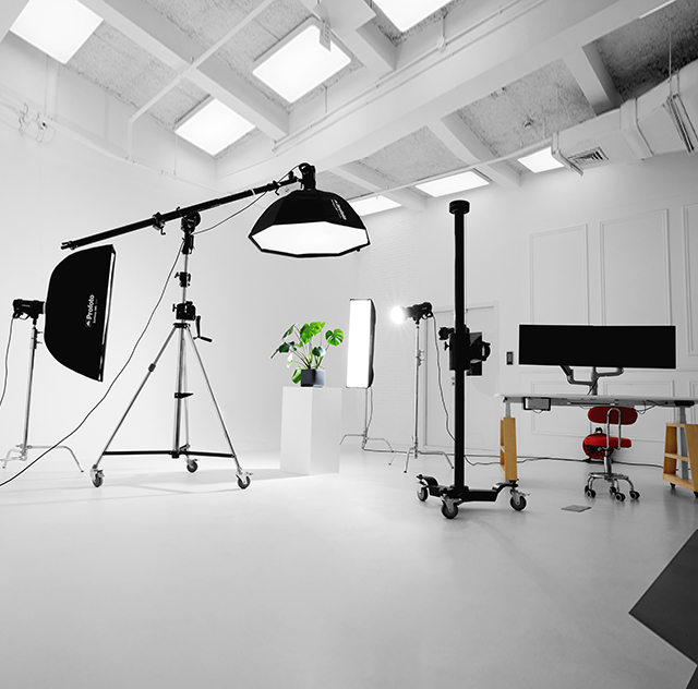 Entrance and workspace of Kanvid Studio 1