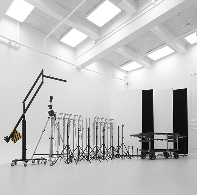 Interior view of Kanvid Studio 1 professional space