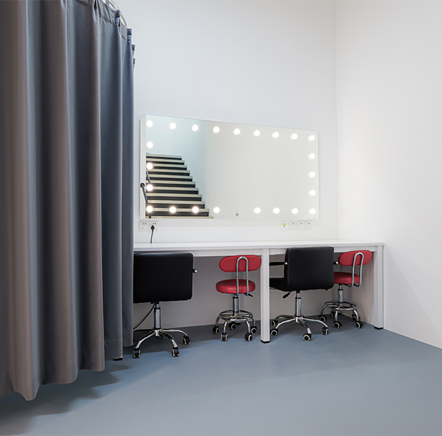 Professional amenities in Kanvid Studio 1 rental space